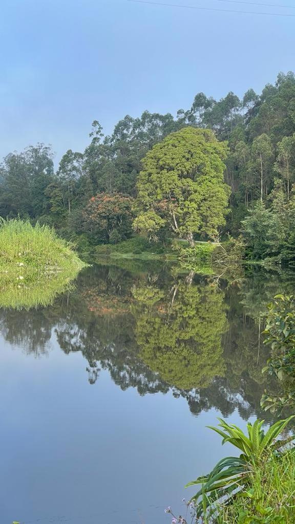 Green Ridge Munnar Exterior foto